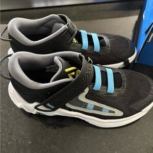 Nike Giannis Immortality 2